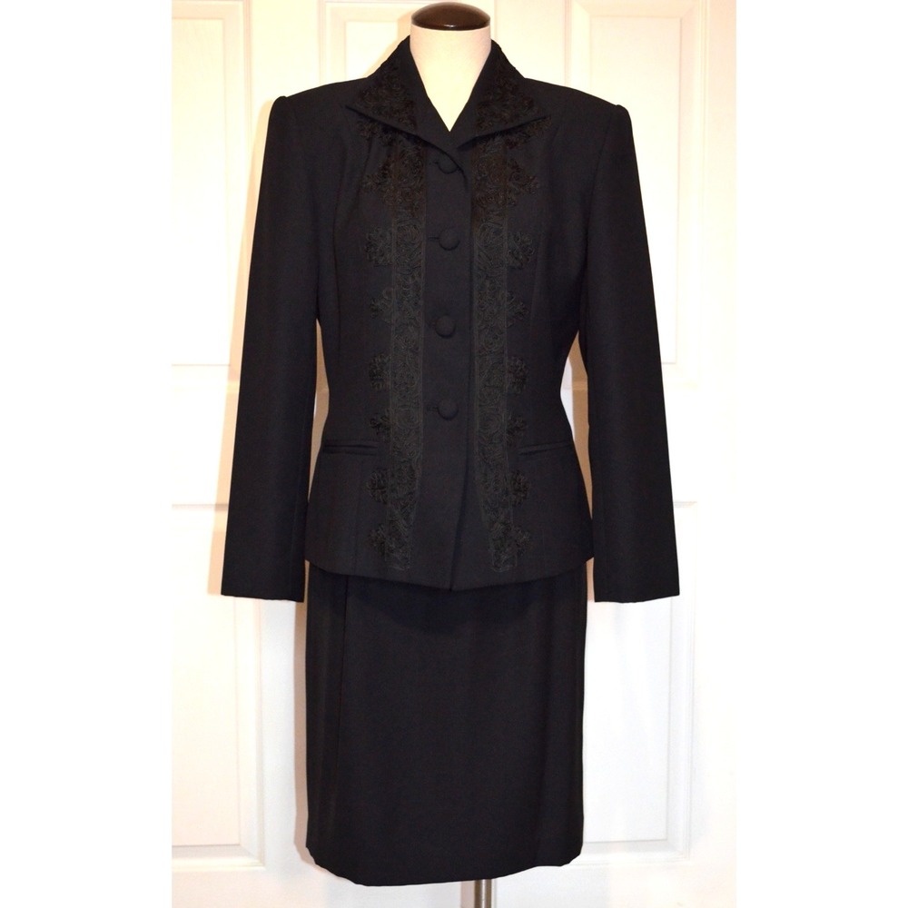Vintage Executive Collection Two-Piece Black Skirt Suit Women's Size 10